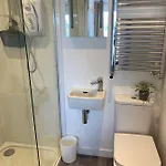 95 קירבי לונסדייל