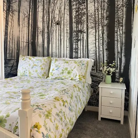 95 Apartment *